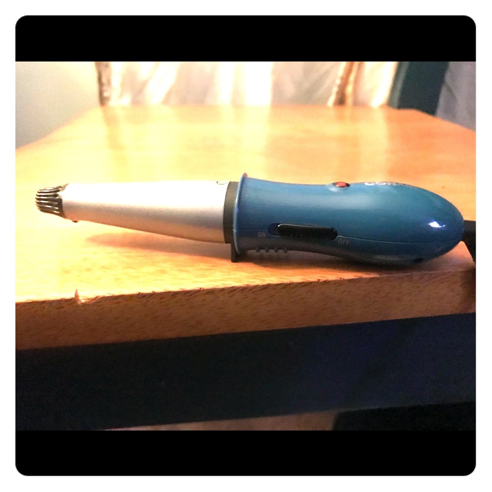 💫 Travel Size Conair Curling Wand 💫